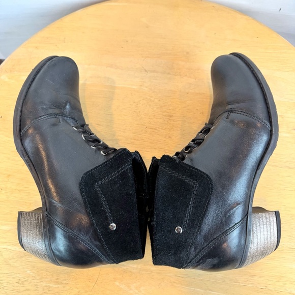 Eric Michael | Black Lace-Up Heeled Ankle Booties, EU 39 - Picture 8 of 13